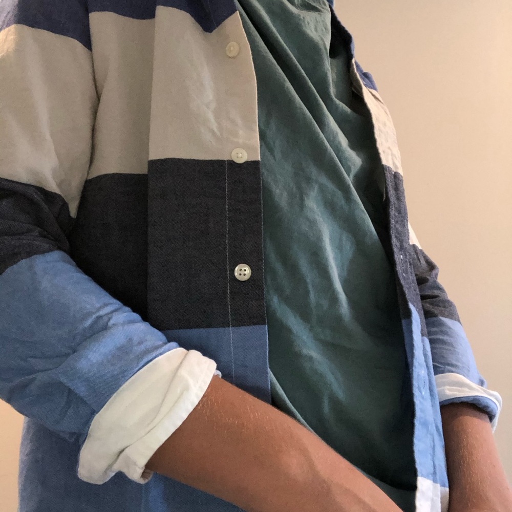 men’s striped button down